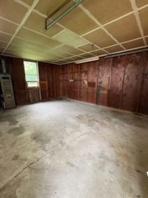 Image 44 of property listing at 211 E Depew Street, Odin, IL 62870