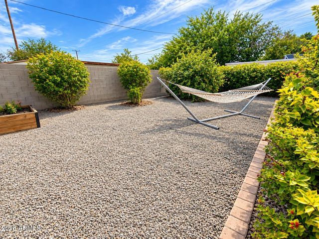 1831 E HUBBELL Street, Phoenix, AZ 85006