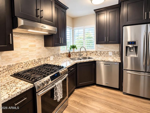1831 E HUBBELL Street, Phoenix, AZ 85006
