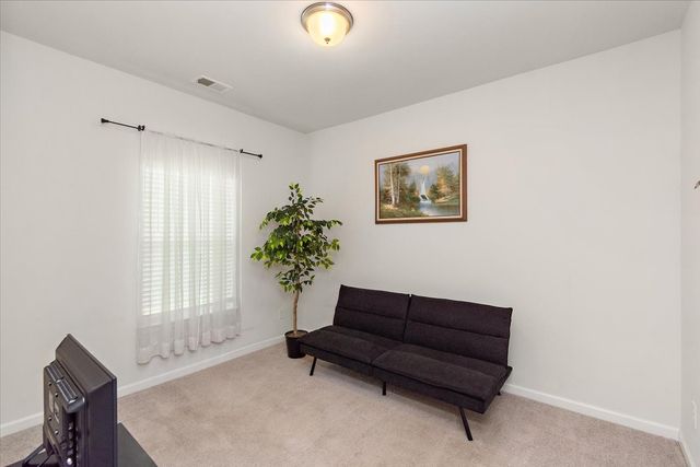 110 Daughters Ct, Shelbyville, TN 37160