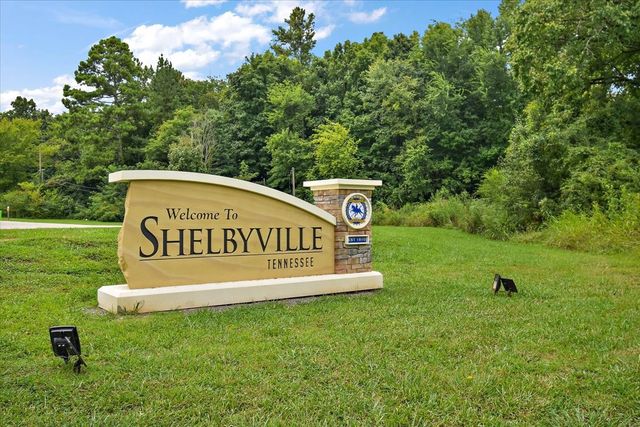 110 Daughters Ct, Shelbyville, TN 37160