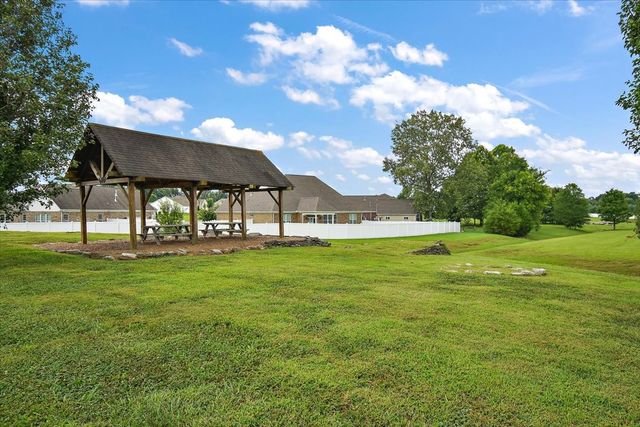 110 Daughters Ct, Shelbyville, TN 37160