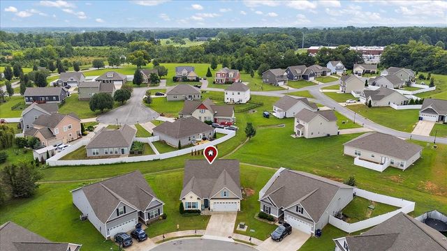 110 Daughters Ct, Shelbyville, TN 37160
