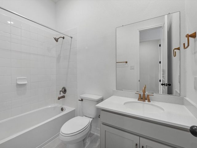 31006 Newcomb Landing Lane, Waller, TX 77484