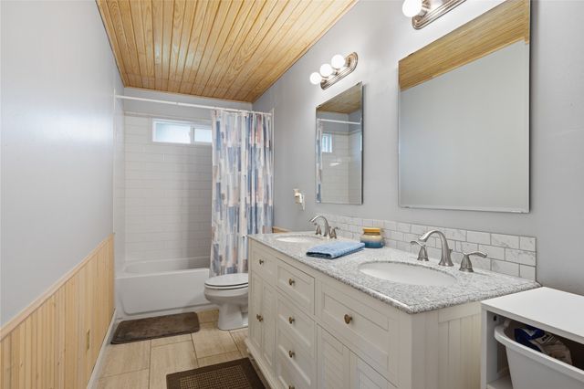 12637 State Highway 19 N, Athens, TX 75752