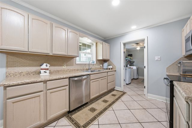 12637 State Highway 19 N, Athens, TX 75752