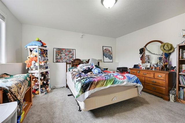 58640 Pond View Lane, Three Rivers, MI 49093