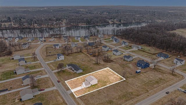 58640 Pond View Lane, Three Rivers, MI 49093