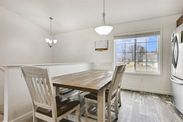 58640 Pond View Lane, Three Rivers, MI 49093