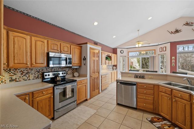 9418 Scottsdale Drive, Broadview Heights, OH 44147