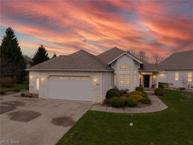 9418 Scottsdale Drive, Broadview Heights, OH 44147