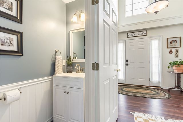 33 Chadwick Manor, Perinton, NY 14450