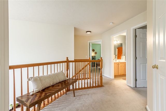 33 Chadwick Manor, Perinton, NY 14450
