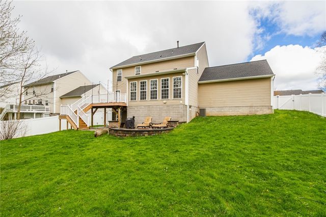 33 Chadwick Manor, Perinton, NY 14450
