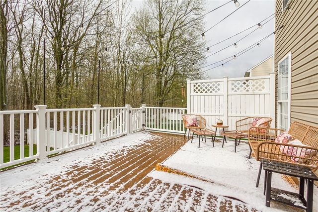 33 Chadwick Manor, Perinton, NY 14450