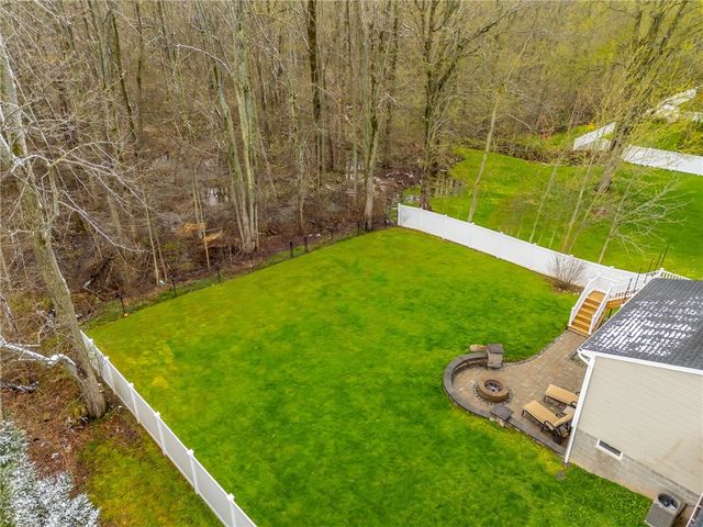 33 Chadwick Manor, Perinton, NY 14450