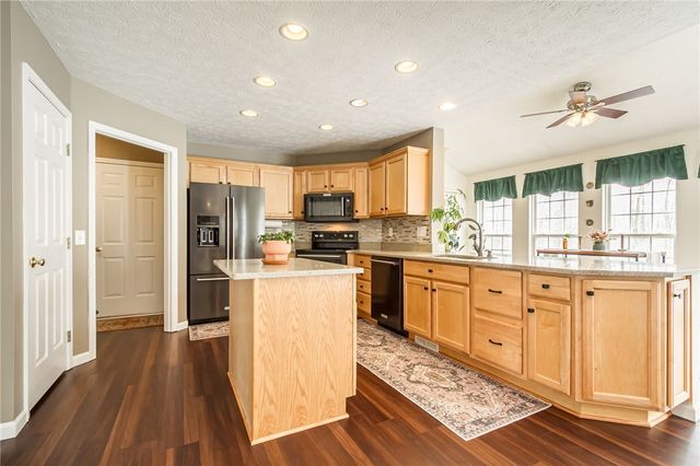 33 Chadwick Manor, Perinton, NY 14450