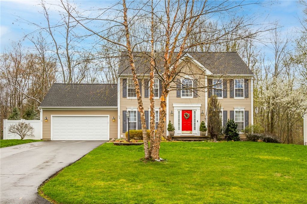33 Chadwick Manor, Perinton, NY 14450