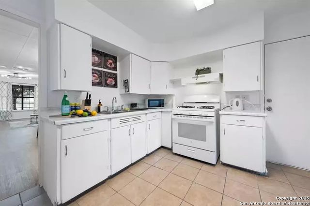 314 Woley Dr, San Antonio, TX 78228