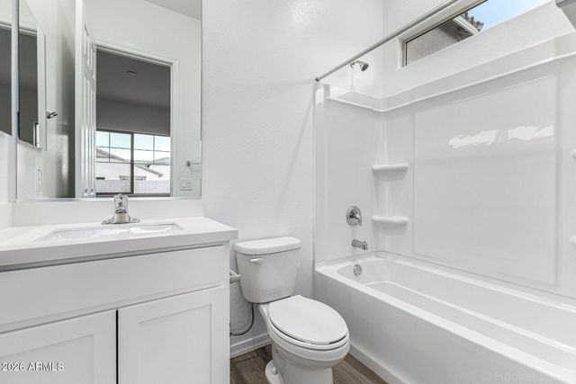 18369 W YAVAPAI Street, Goodyear, AZ 85338