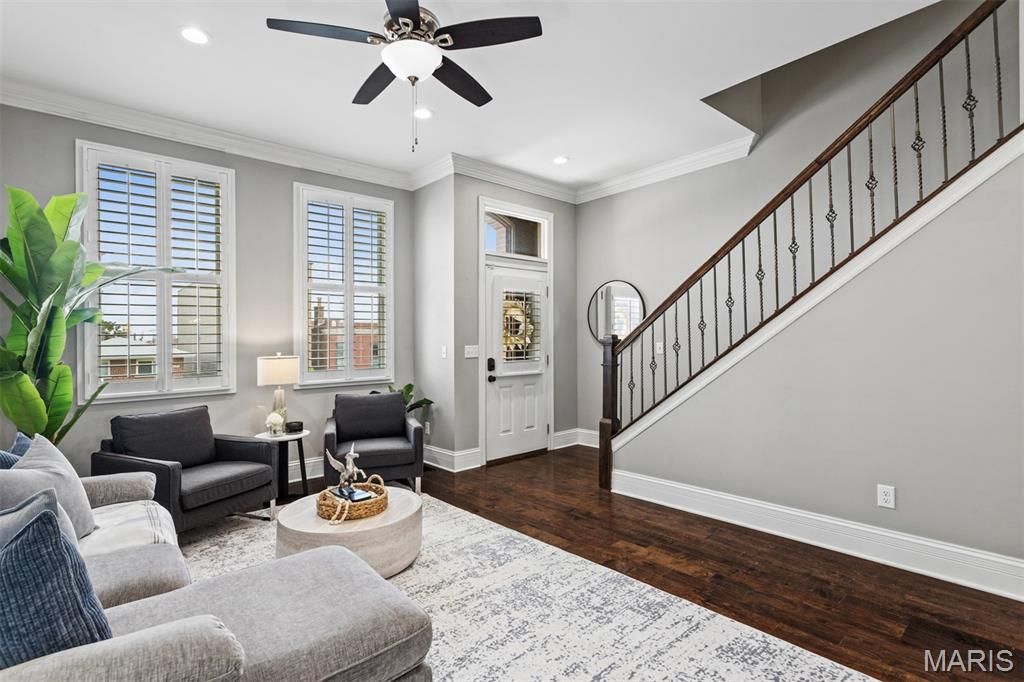 Image 11 of property listing at 1123 Kentucky Avenue, St Louis, MO 63110