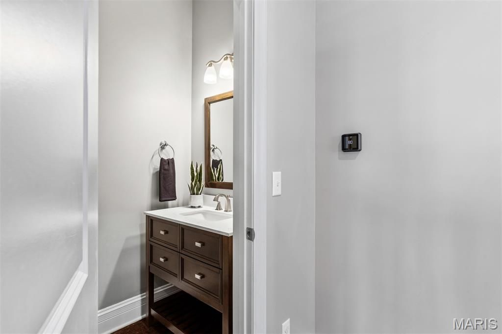 Image 30 of property listing at 1123 Kentucky Avenue, St Louis, MO 63110