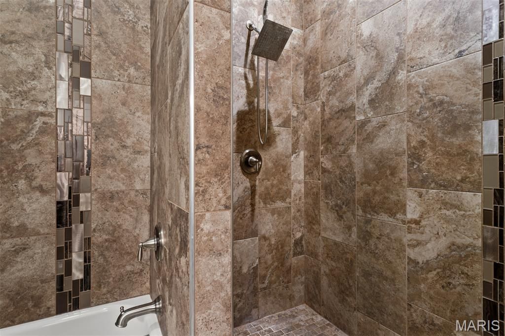 Image 40 of property listing at 1123 Kentucky Avenue, St Louis, MO 63110