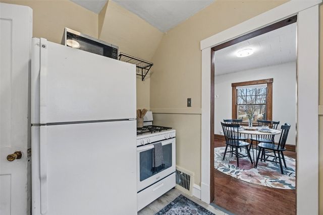 1522 J Avenue NE, Cedar Rapids, IA 52402