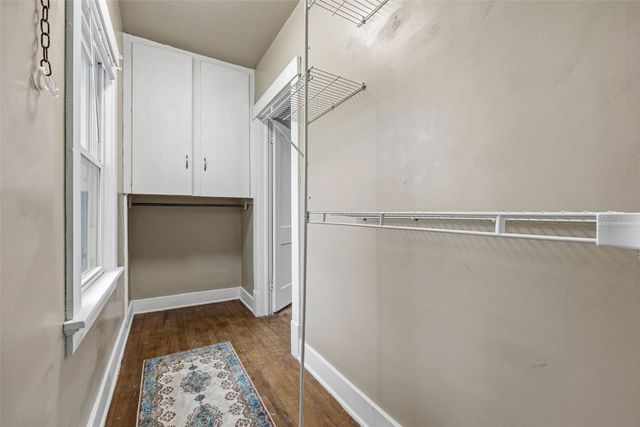 1522 J Avenue NE, Cedar Rapids, IA 52402