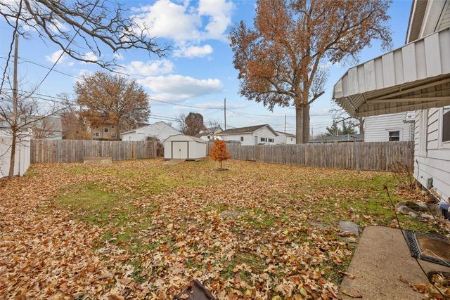 1522 J Avenue NE, Cedar Rapids, IA 52402