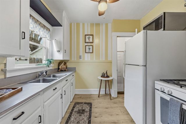 1522 J Avenue NE, Cedar Rapids, IA 52402