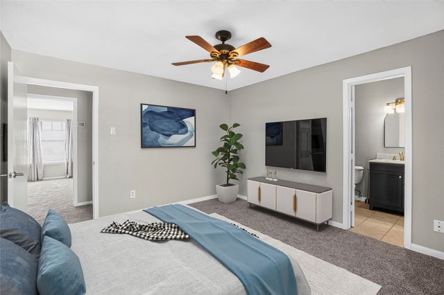 2606 Encina 2, Irving, TX 75038