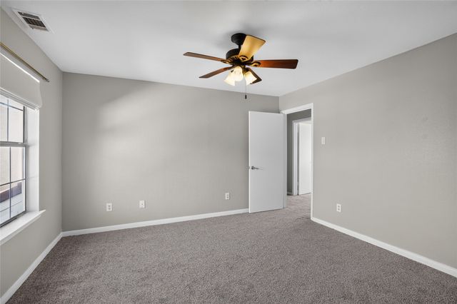 2606 Encina 2, Irving, TX 75038