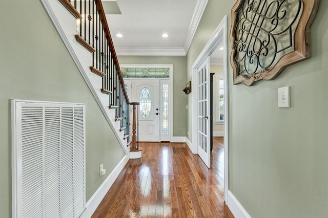 150 Hunters Way, Benton, TN 37307