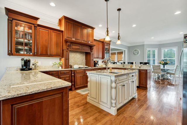 150 Hunters Way, Benton, TN 37307