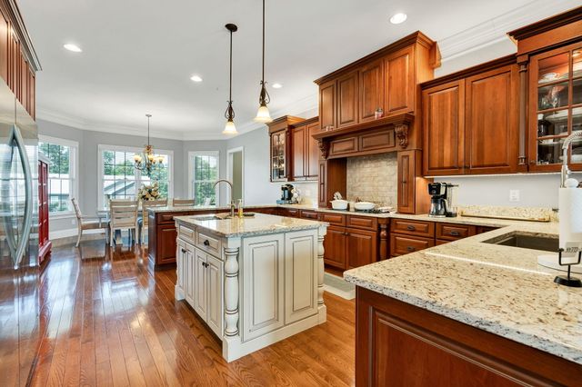 150 Hunters Way, Benton, TN 37307