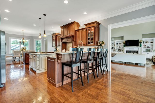 150 Hunters Way, Benton, TN 37307