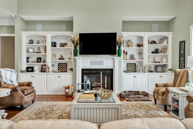 150 Hunters Way, Benton, TN 37307