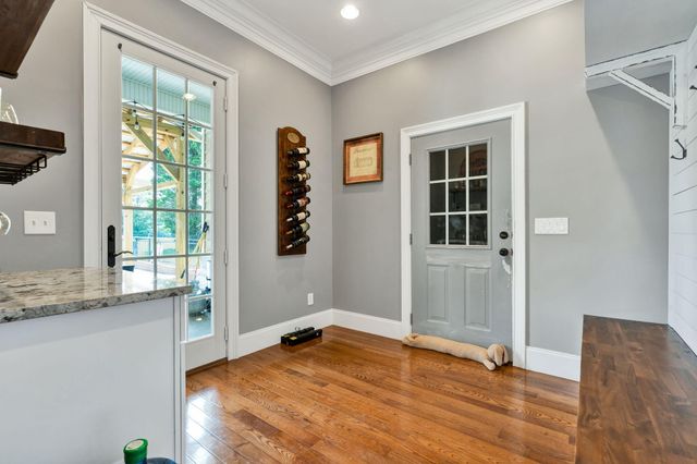 150 Hunters Way, Benton, TN 37307