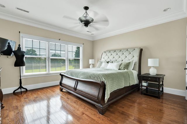 150 Hunters Way, Benton, TN 37307