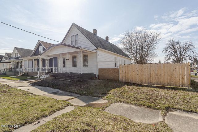 3223 Maple Street, Toledo, OH 43608
