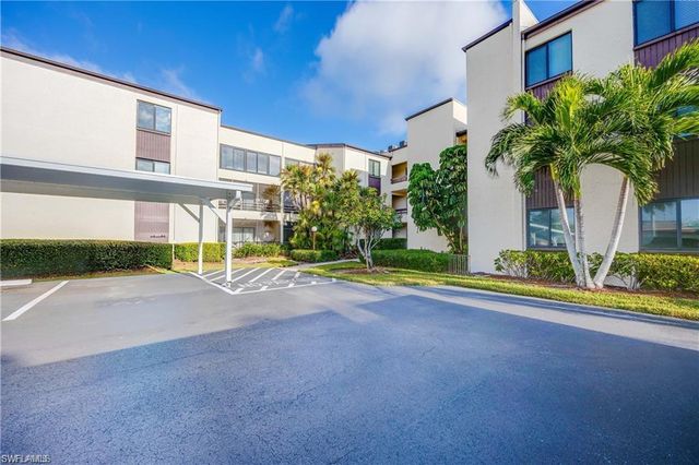 3625 Boca Ciega DR # 308, Naples, FL 34112