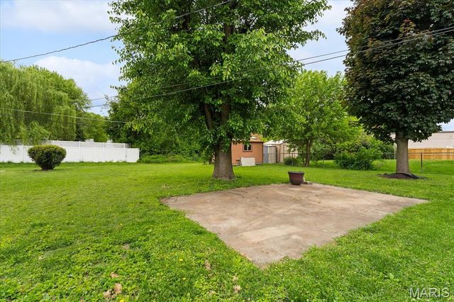 13 Joseph Drive, Fairview Heights, IL 62208