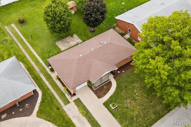 13 Joseph Drive, Fairview Heights, IL 62208