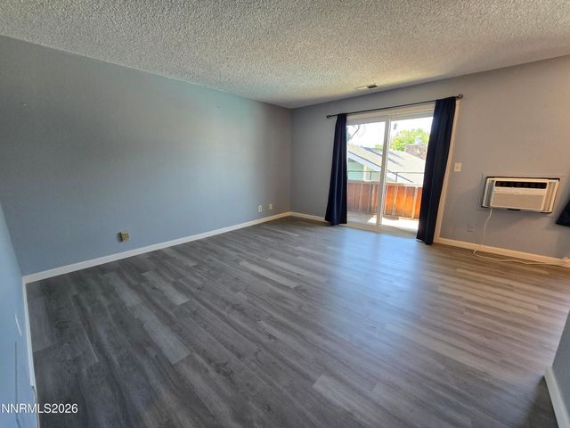 4602 Neil Road APT 76, Reno, NV 89502