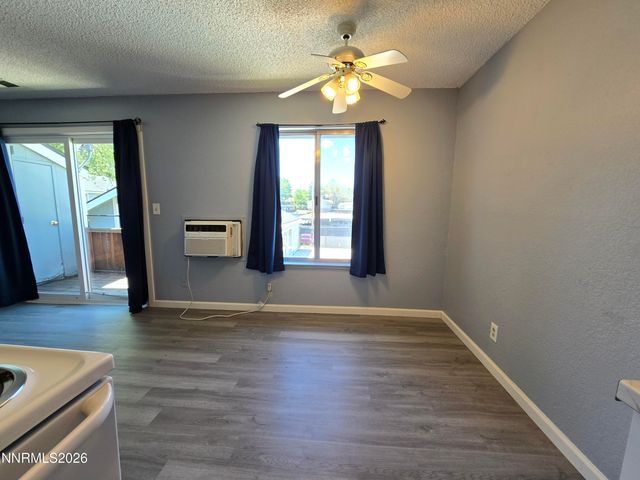 4602 Neil Road APT 76, Reno, NV 89502