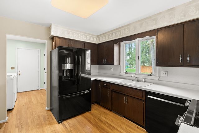 6428 Applewood Street, Portage, MI 49024