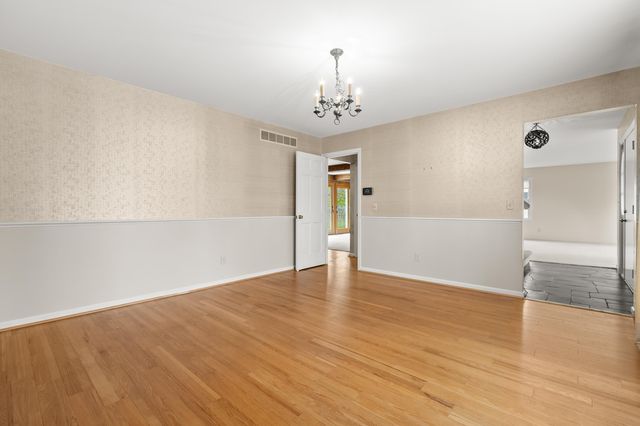 6428 Applewood Street, Portage, MI 49024