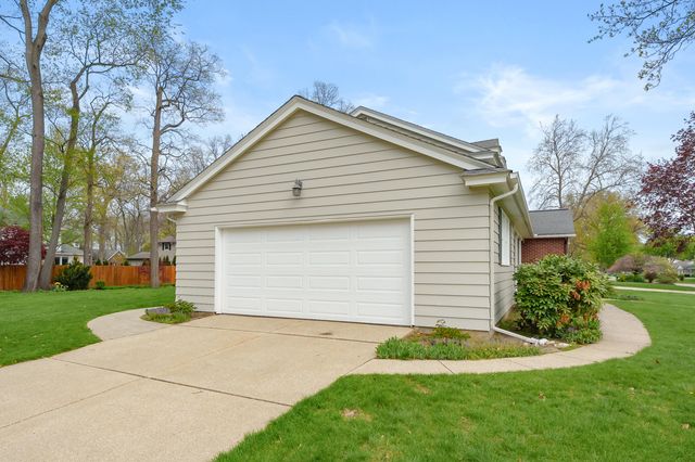 6428 Applewood Street, Portage, MI 49024