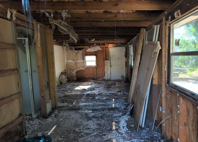 1620 SE Apache Avenue, Stuart, FL 34994